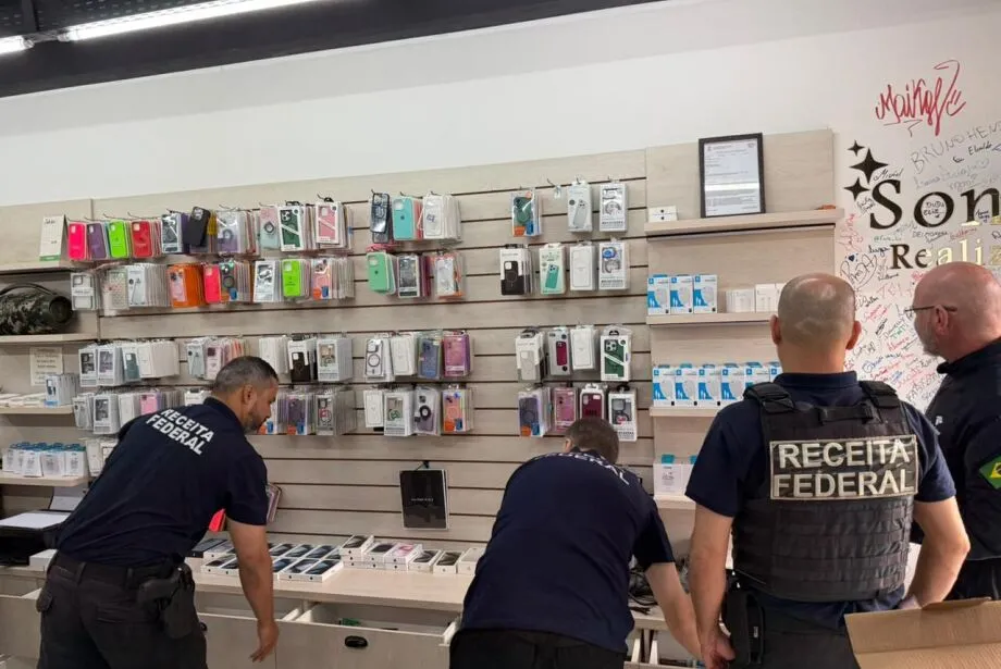 PF e Receita desmantelam mega esquema de descaminho de celulares