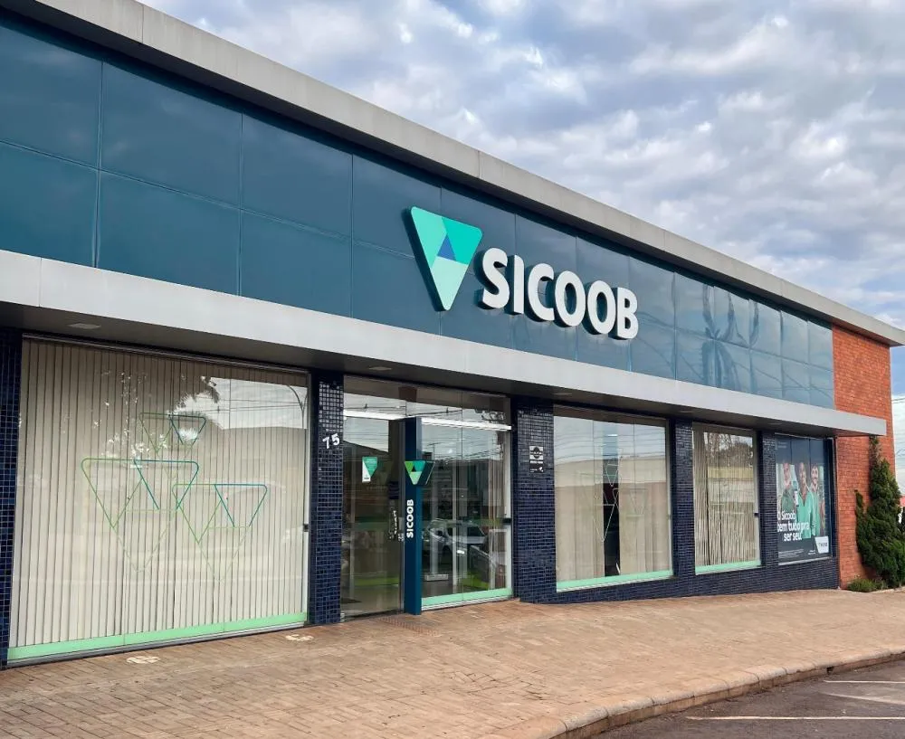 Sicoob está entre as 35 maiores empresas do Brasil no ranking da Exame