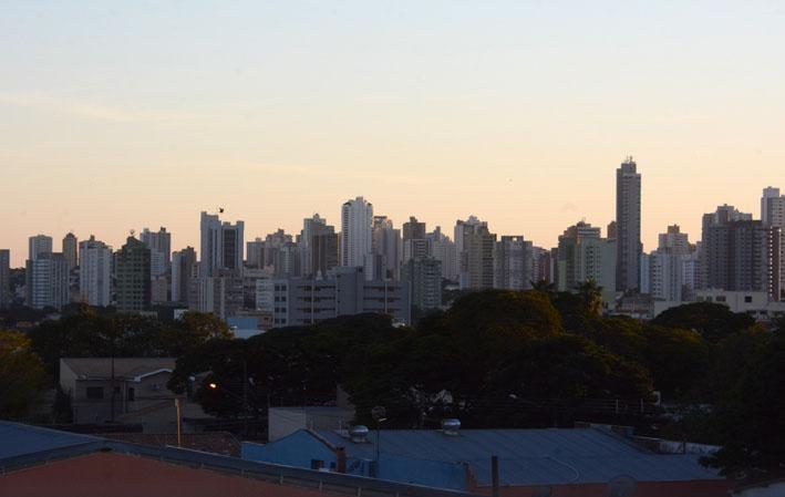 Inmet prevê calor de 33°C e baixa umidade do ar em MS