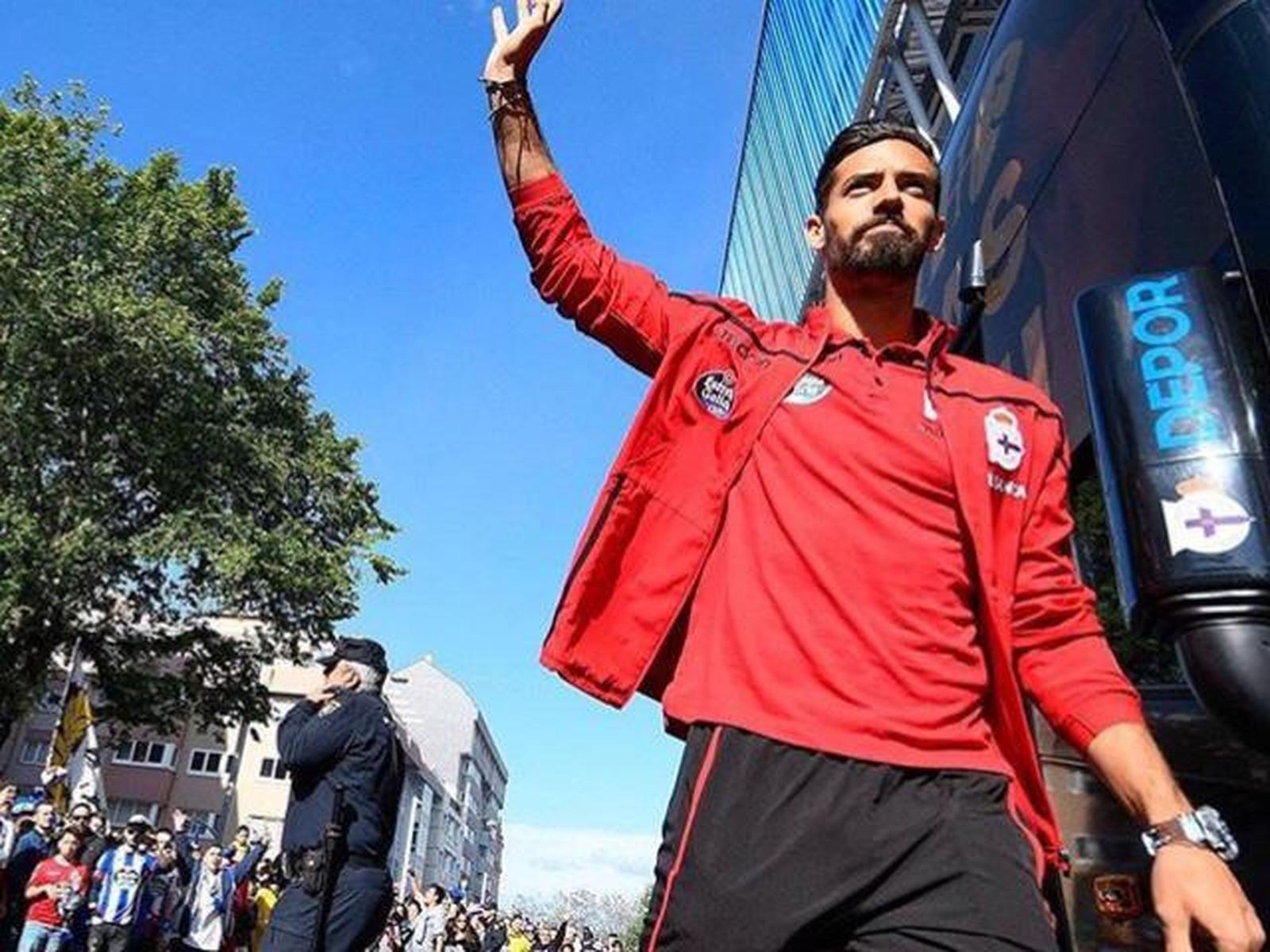 Gigante de 1,93m e perfil de liderança: quem é Pablo Marí, o zagueiro europeu do Flamengo
