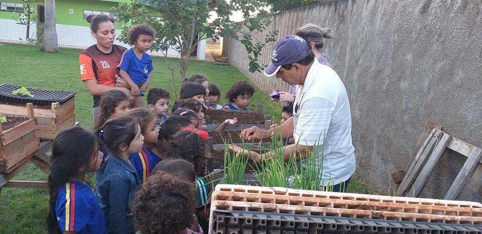 Escolas de Guia Lopes são inseridas na 3ª Jornada