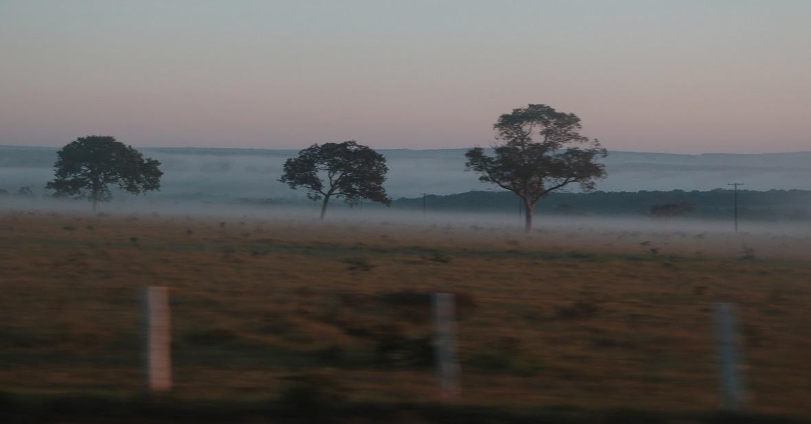 Frente fria chega hoje e derruba temperaturas no Estado