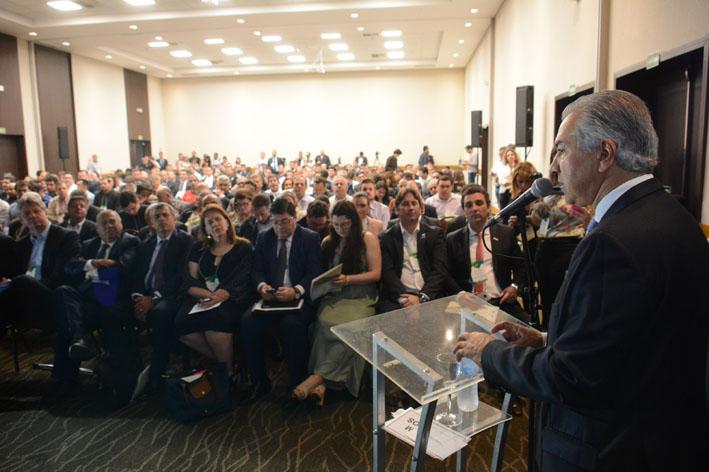 Obras da alça que dá acesso ao Rio Paraguai é prioridade, diz governador