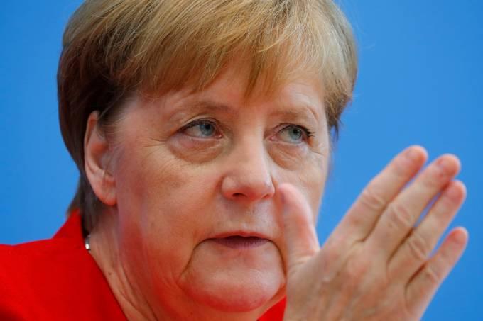 Merkel: incêndios na Amazônia são uma “situação urgente”