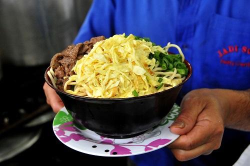 Campo Grande tem gastronomia diversificada e sobá como prato favorito