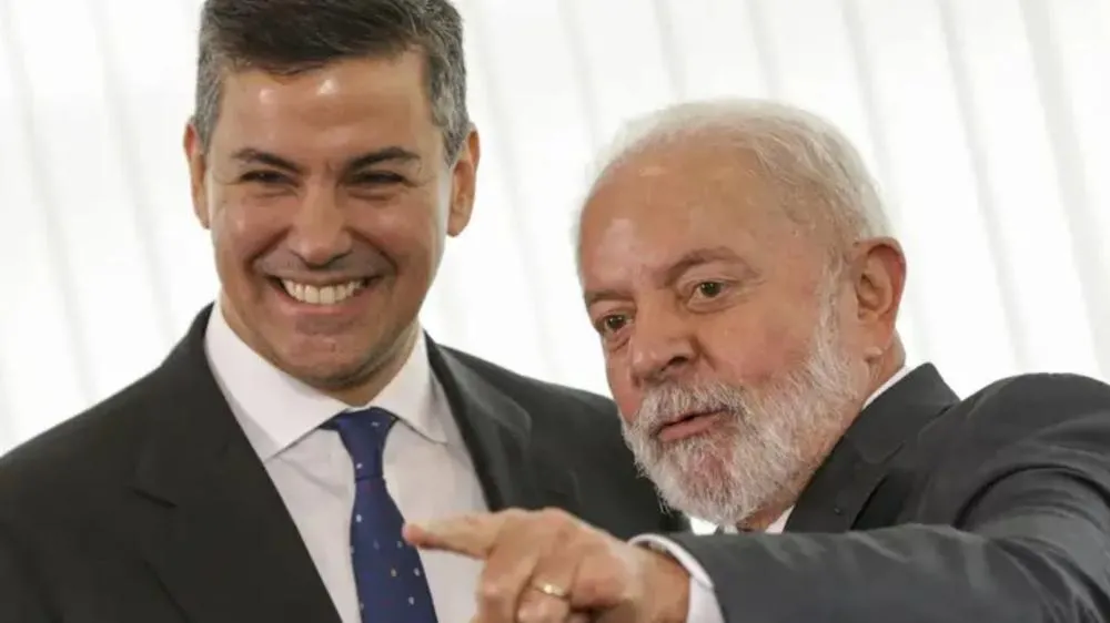 Presidente paraguaio ‘puxa orelha’ de Lula e quer ‘trocar whats’ para parceria em MS