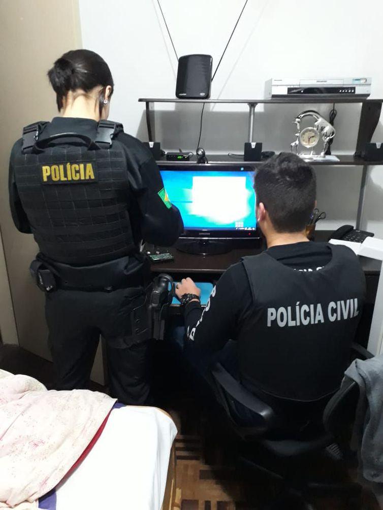 Polícia Federal deflagra operação contra pedofilia