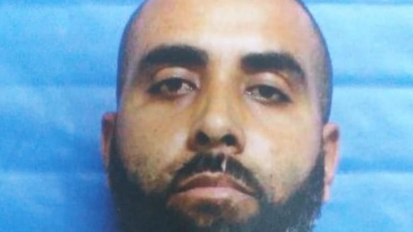 Miliciano foragido é preso cortando o cabelo no RJ