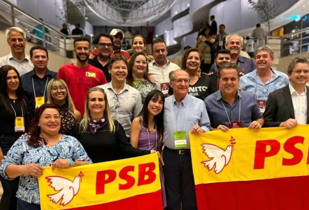 Rejeitado por governistas e desinteressado pelo PT, PSB vive crise em ano eleitoral