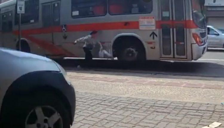 VÍDEO: passageira perde a perna em acidente com ônibus do Consórcio Guaicurus