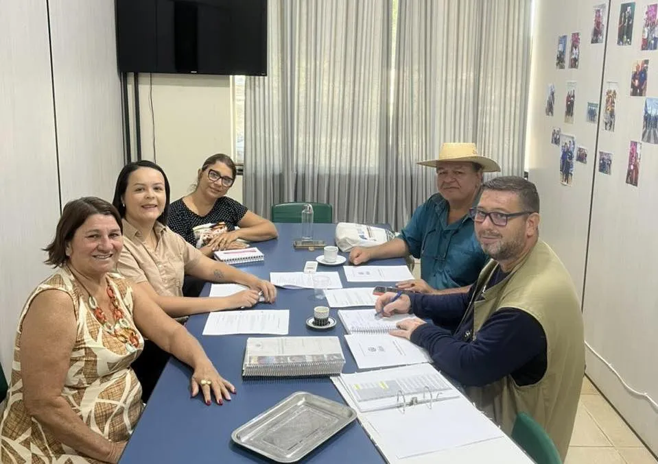 Comitê de Educação Ambiental de Jardim planeja ações integradas para fortalecer a sustentabilidade no município