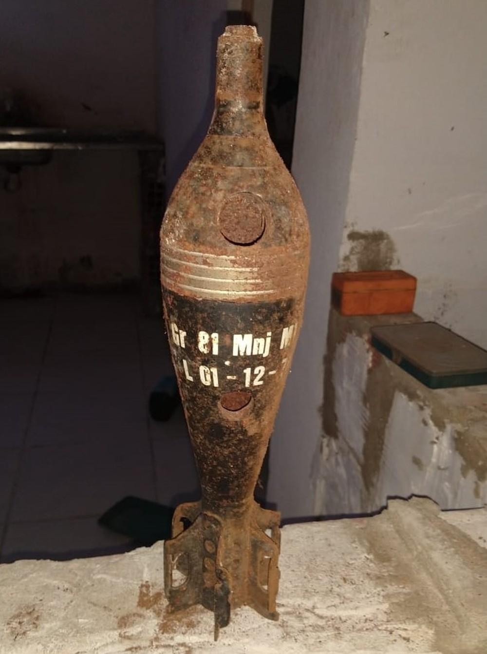 Polícia apreende arsenal em casa de traficante