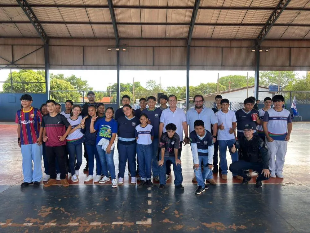 Escola Cívico-Militar Major Alberto celebra 52 anos com formatura e foco em gestão de excelência