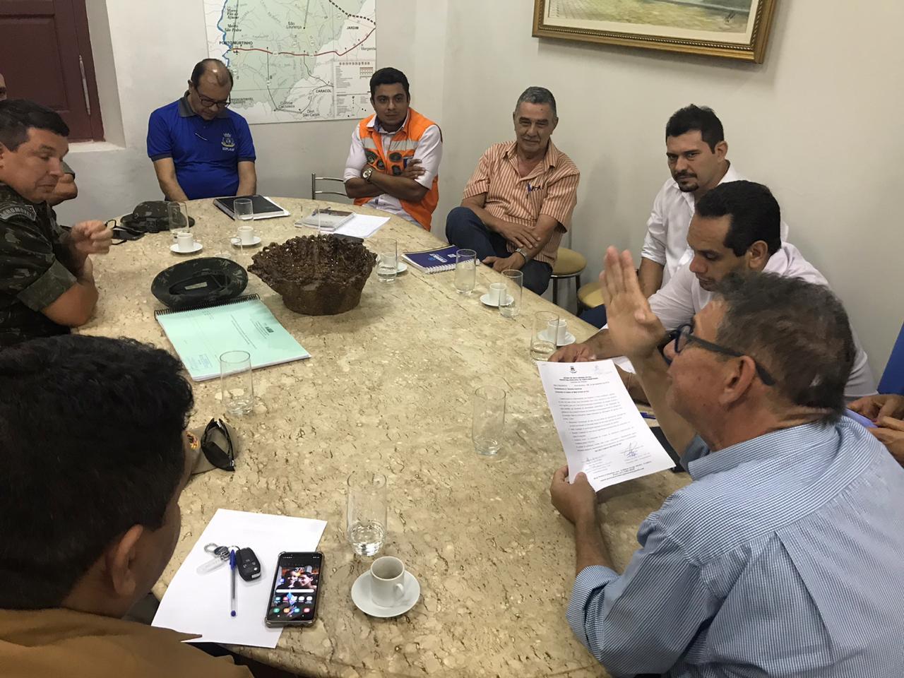 Acesso aos portos foi discutido com entidades em Porto Murtinho