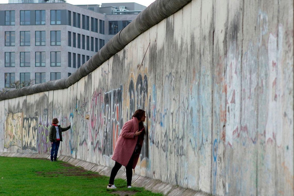 30 anos após a queda, Muro de Berlim ainda deixa marcas
