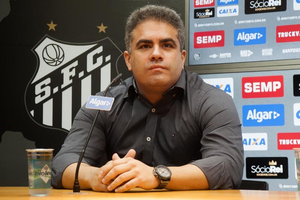 De volta, Rollo determina troca de membros do Comitê de Gestão do Santos