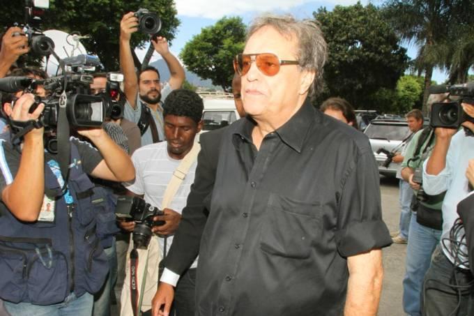 Globo reduz salários de Dennis Carvalho, Denise Saraceni e Papinha