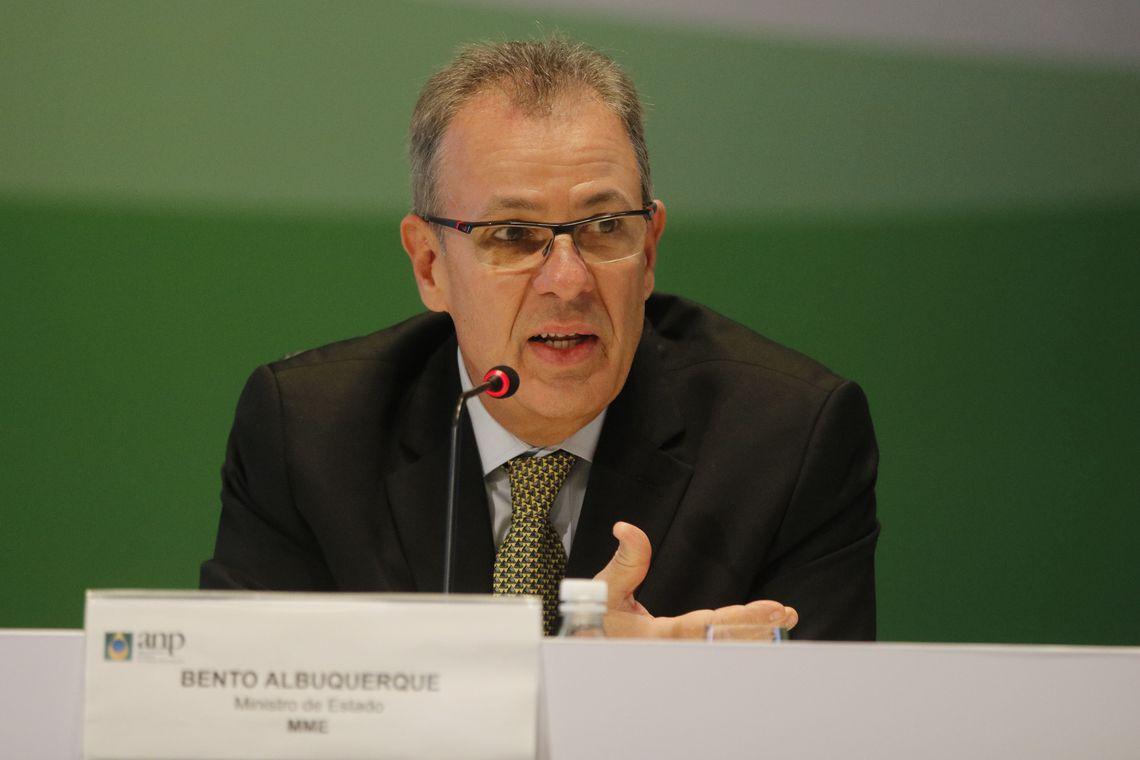 Energia nuclear é prioridade para o Brasil, diz ministro