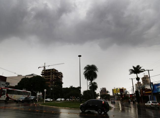 Tempo continua chuvoso em todo o estado nesta quinta