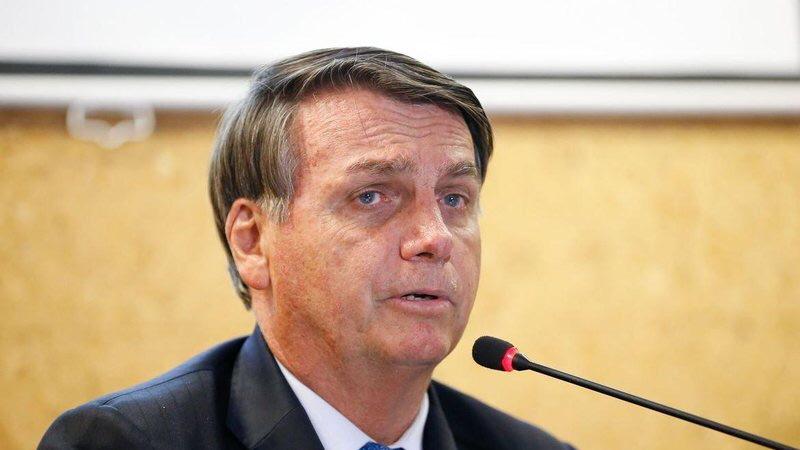 Bolsonaro critica partidos de esquerda e centrais sindicais no Dia do Trabalho