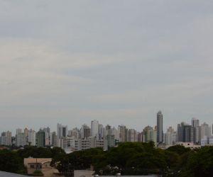 Domingo será chuvoso e de altas temperaturas