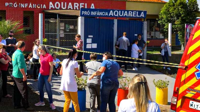 Jovem invade escola e mata 3 crianças Oeste de SC