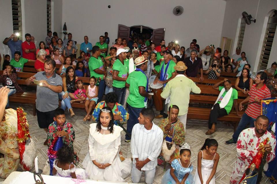 Distrito Águas do Miranda realiza festa de Folia de Reis