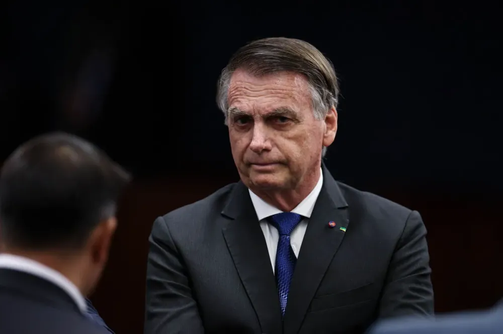 Entorno de Jair Bolsonaro aposta que Moraes vai prorrogar prisão domiciliar