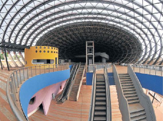 Órgãos ‘fecham os olhos’ para irregularidades no Aquário