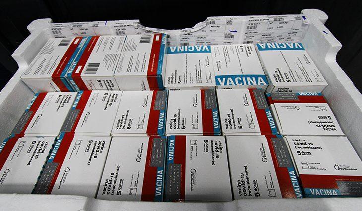 Mais 55,5 mil doses da Astrazeneca chegam a Mato Grosso do Sul