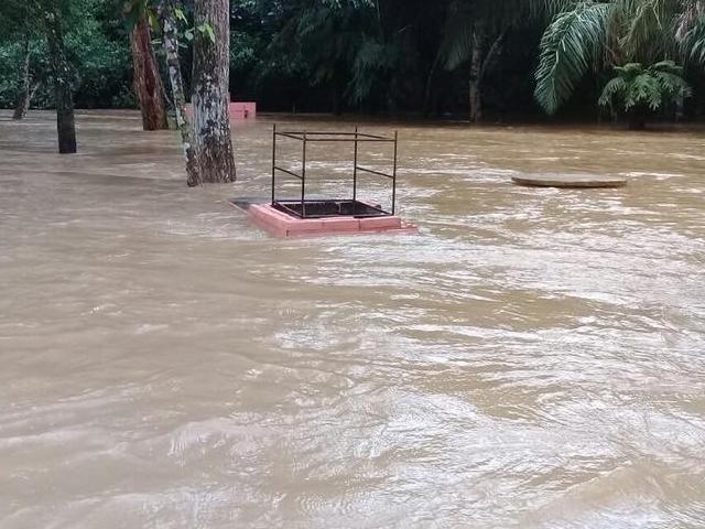 Rio sobe, inunda balneário e ameaça programação do Carnaval em Jardim