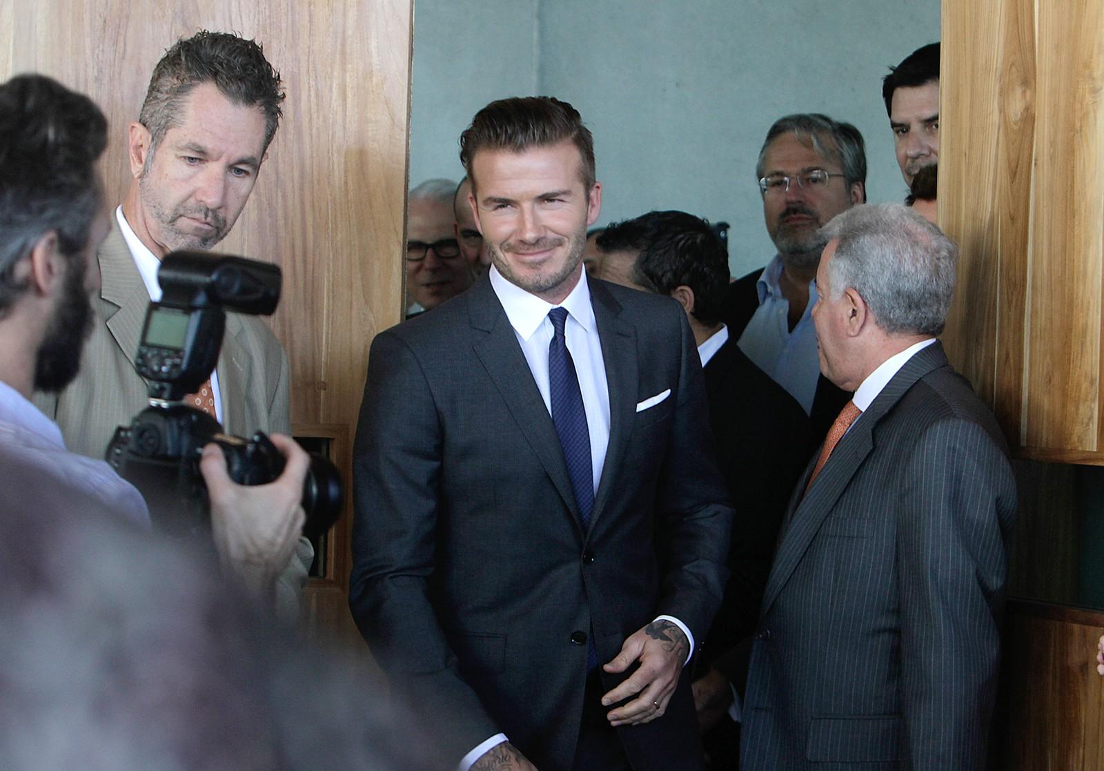 Beckham se declara ao Brasil e vê Neymar no mesmo nível de Messi e CR7