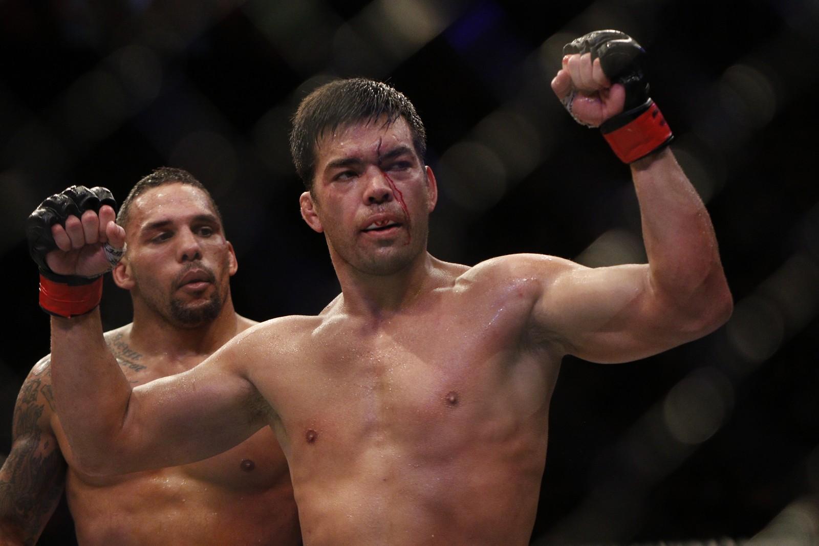 Com atuação inconstante, Lyoto vence luta polêmica contra Eryk Anders em Belém