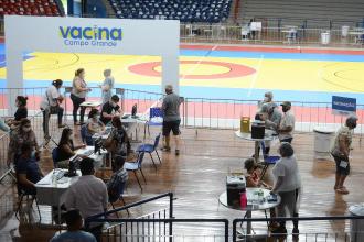 Neste sábado, população recebe segunda dose de Astrazeneca