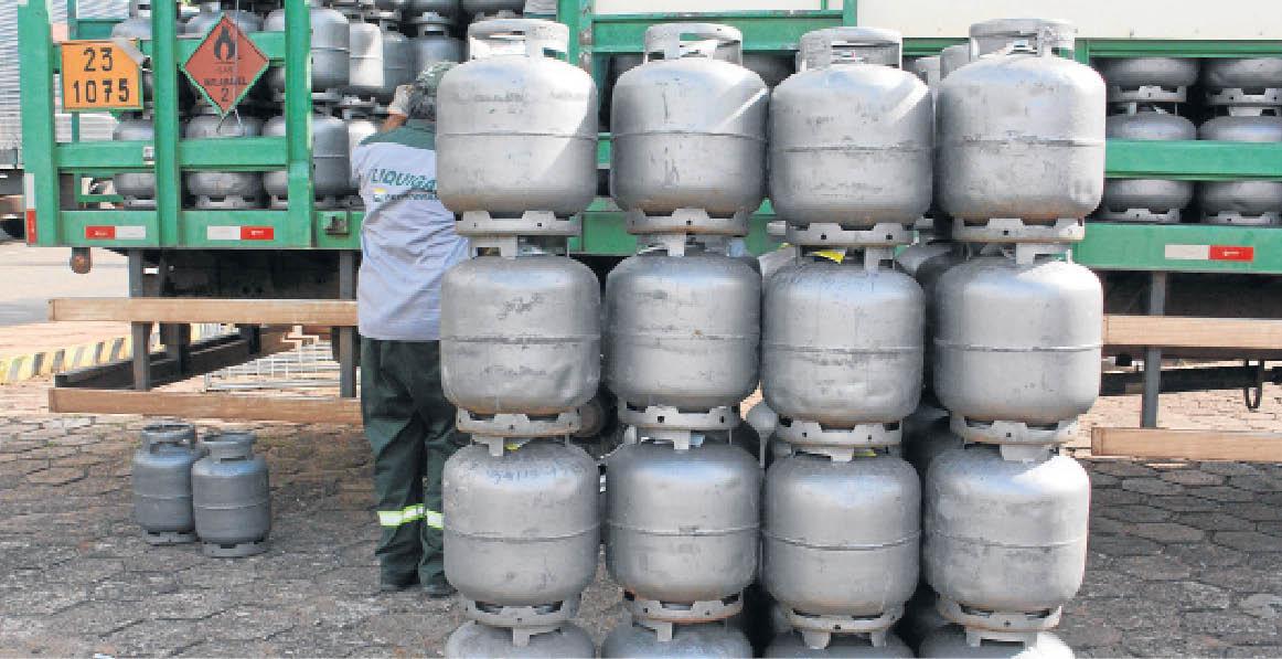 Combustíveis devem ficar até 25% mais caros