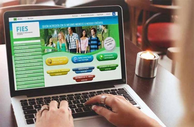 Prazo para inscrições no Fies termina na quarta
