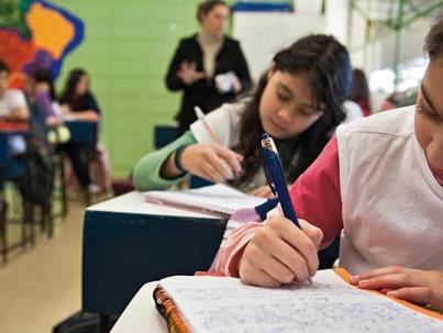 Brasil gasta R$ 16 bilhões com reprovação de alunos em 2016