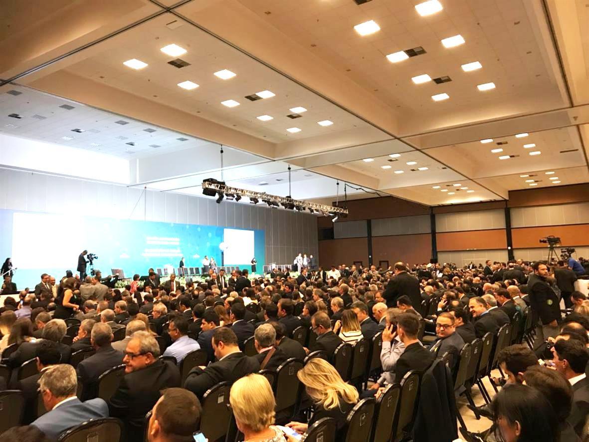 Prefeito de Bonito assina termo de adesão ao Internet Para Todos