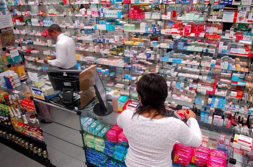 Preços de medicamentos sobem a partir de hoje