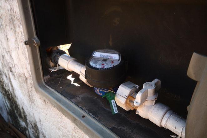 Concessionária é condenada a pagar R$ 10 mil por cortar água