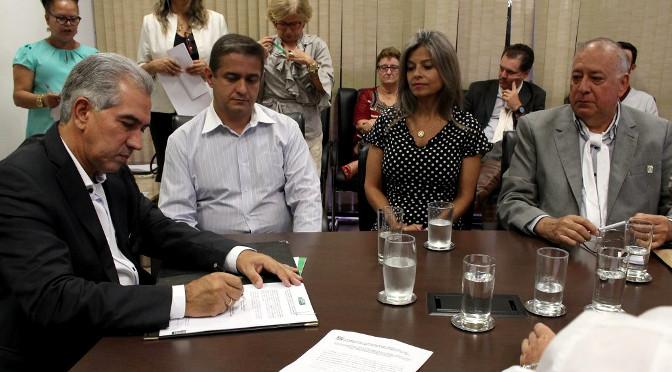 Governador faz repasse para Festival de Tradição Gaúcha