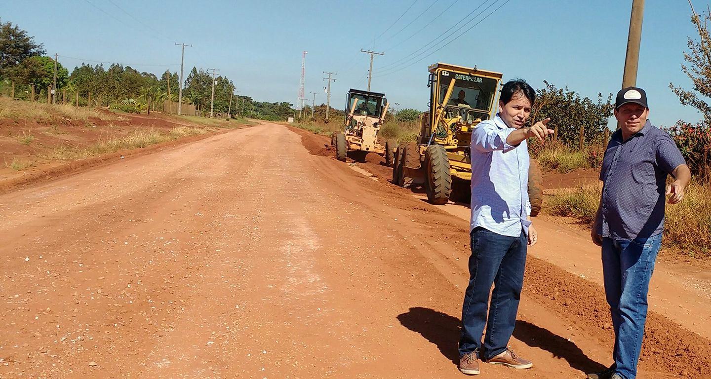 Prefeitura de Antônio João recupera MS-164 nos limites do município