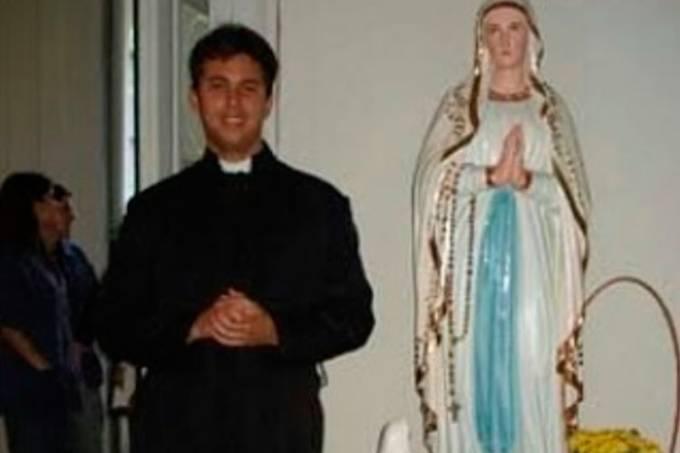 Surfista brasileiro pode virar santo católico