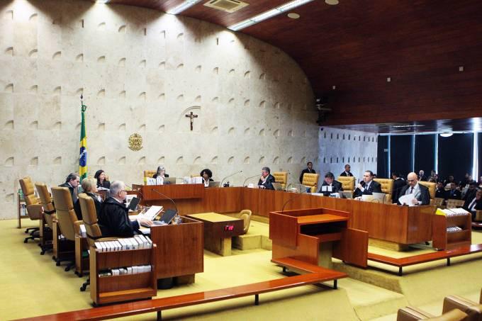 STF pode rever anistia após documentos da CIA