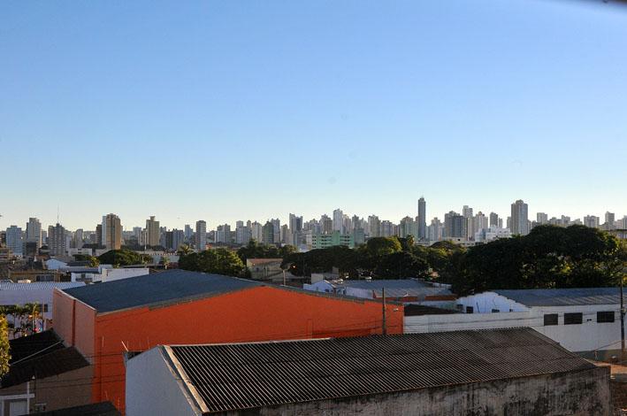 Semana começa com tempo frio e geada em MS
