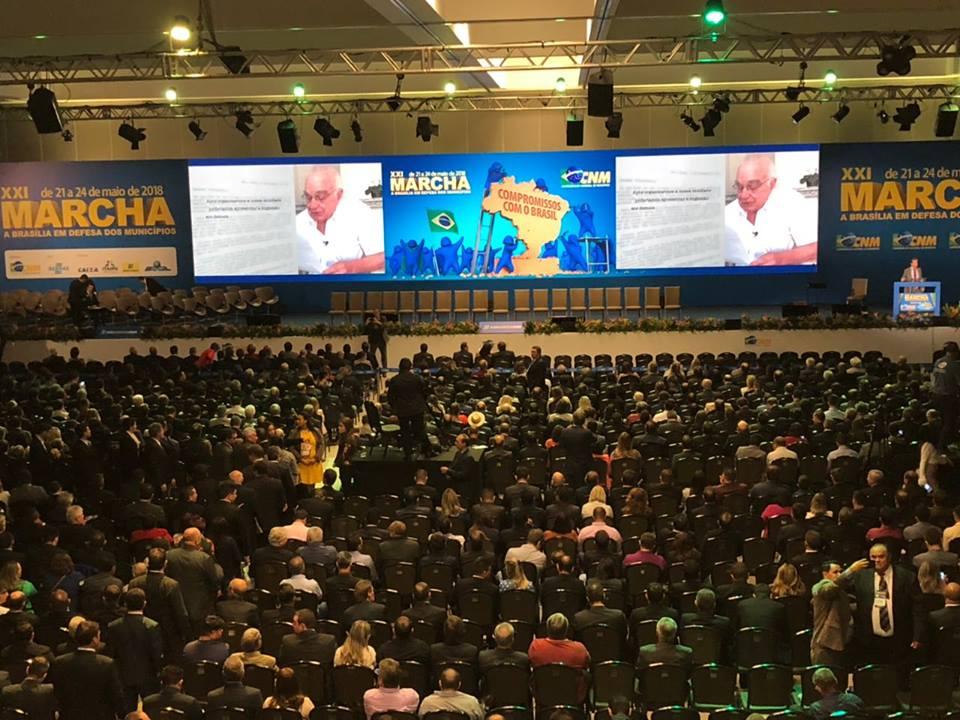 Prefeita de Antônio João participa da XXI Marcha em Brasília