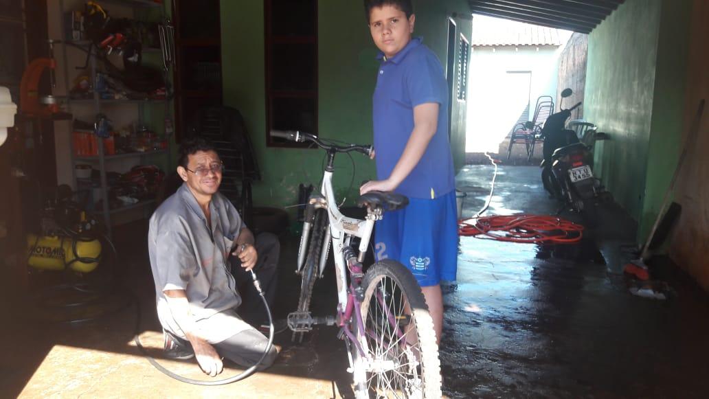 Com a crise, bicicletas são alternativa em Dourados