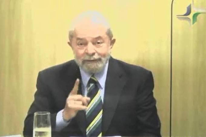 PT quer gravar programas eleitorais da cadeia