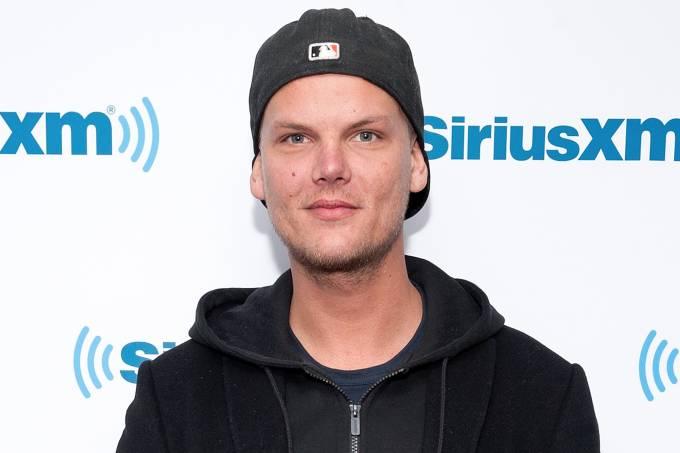 DJ sueco Avicii é enterrado no cemitério do Bosque de Estocolmo