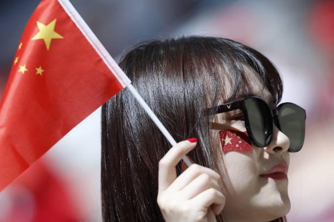 Mulheres são maioria dos torcedores chineses na Copa